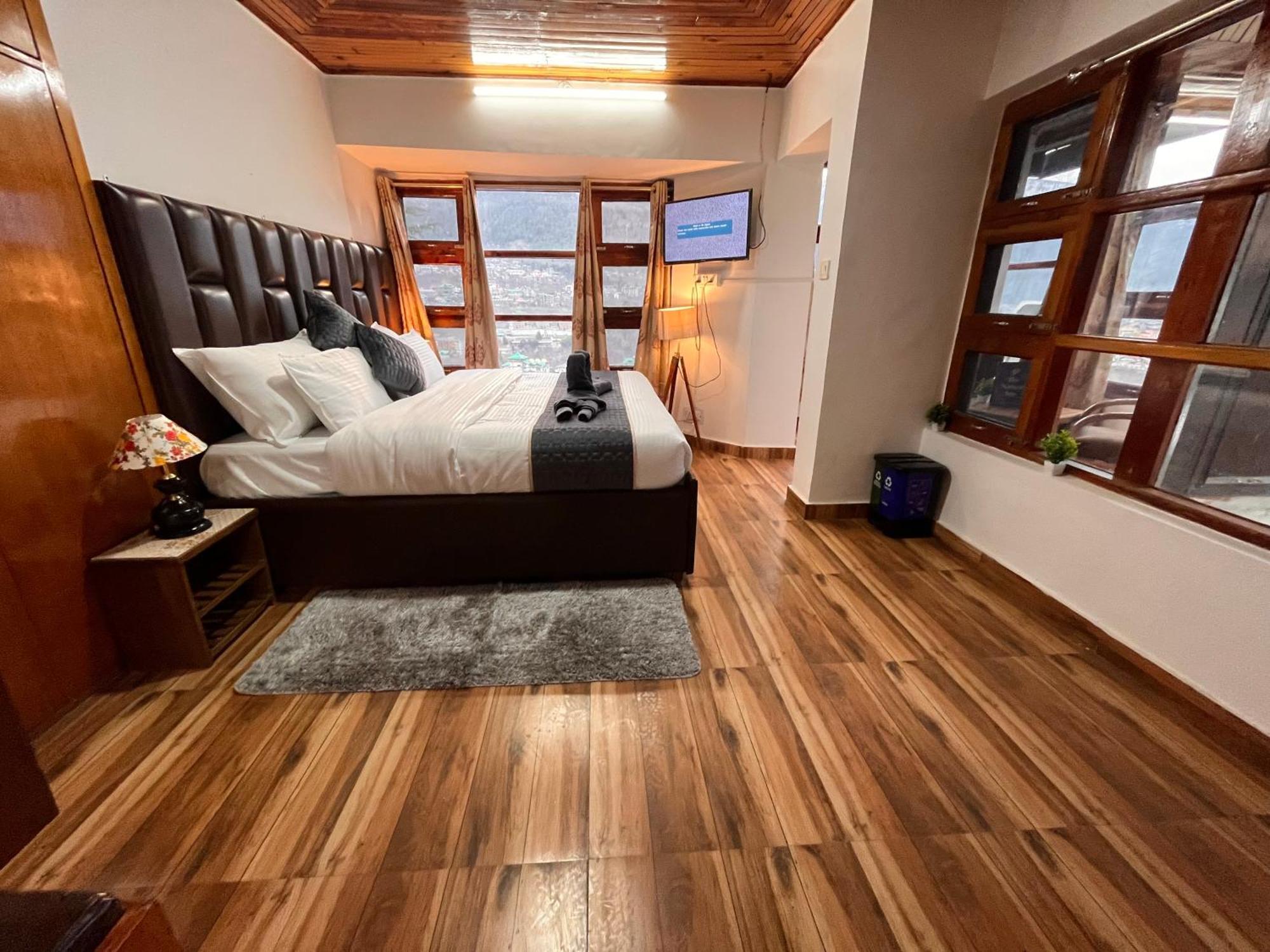 Himalayan River Mountain View 2 Bedrooms Cottage, Manali 外观 照片