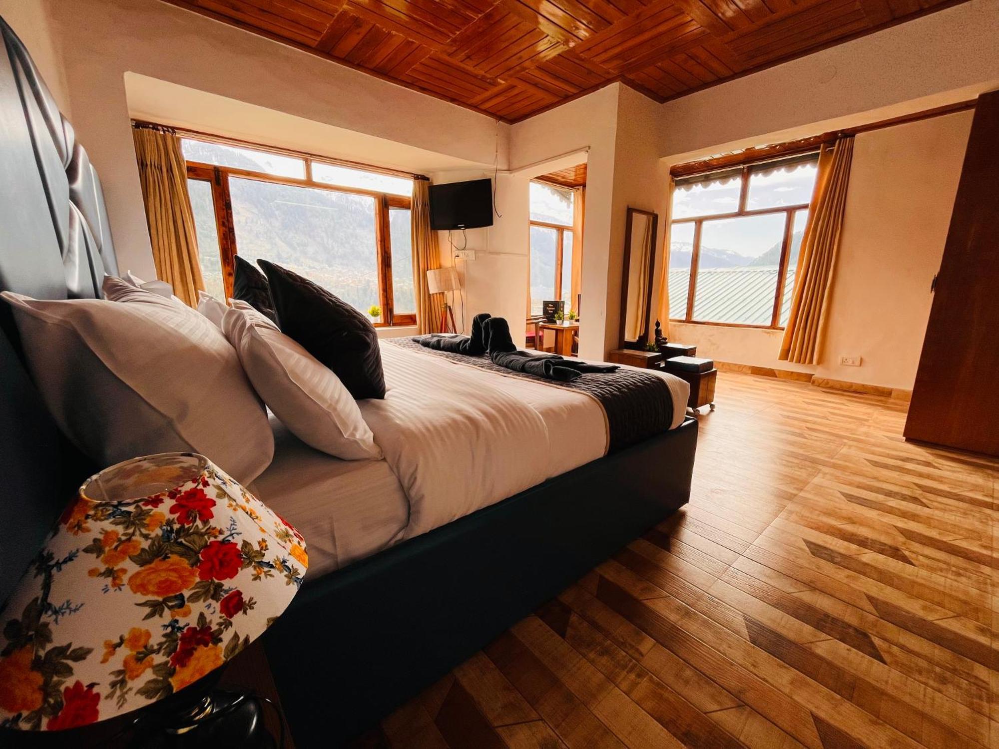 Himalayan River Mountain View 2 Bedrooms Cottage, Manali 外观 照片